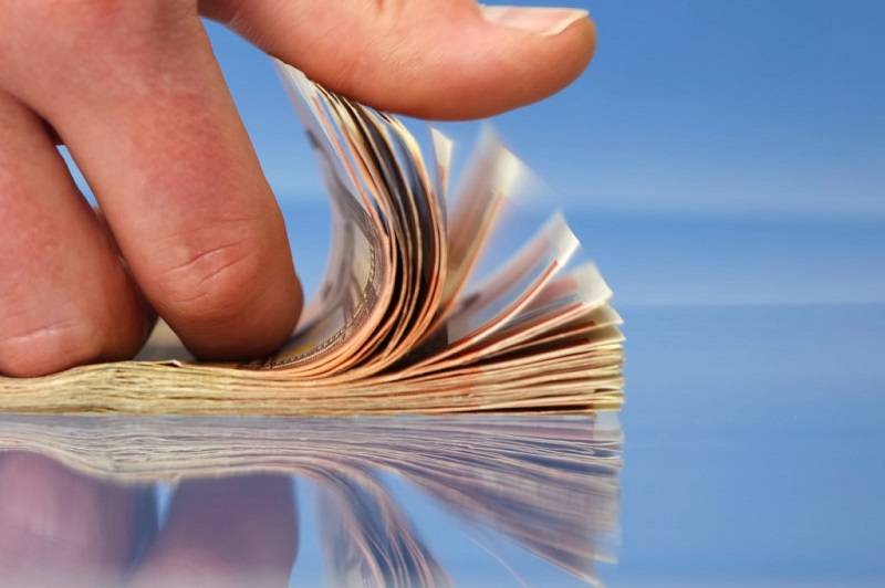 Bawa Uang Tunai via carmudi.co.id