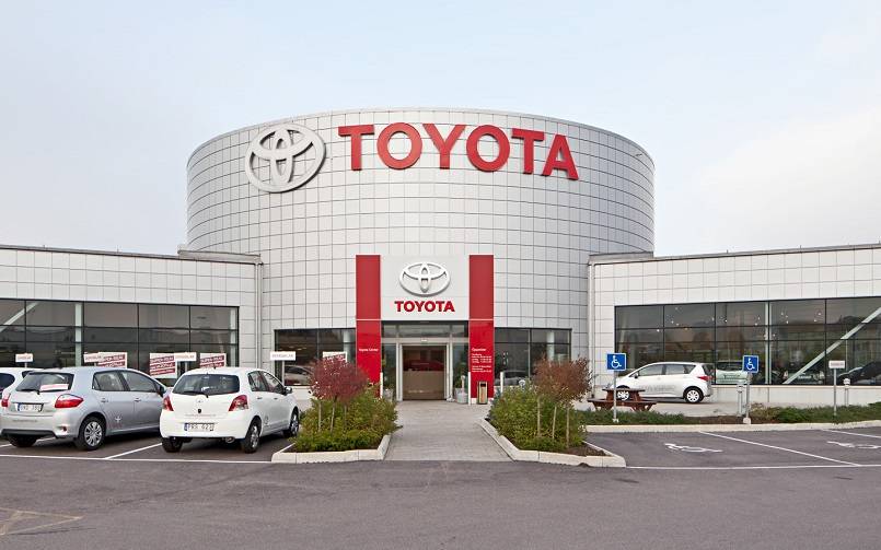 Toyota - Perusahaan Terbesar di Dunia 