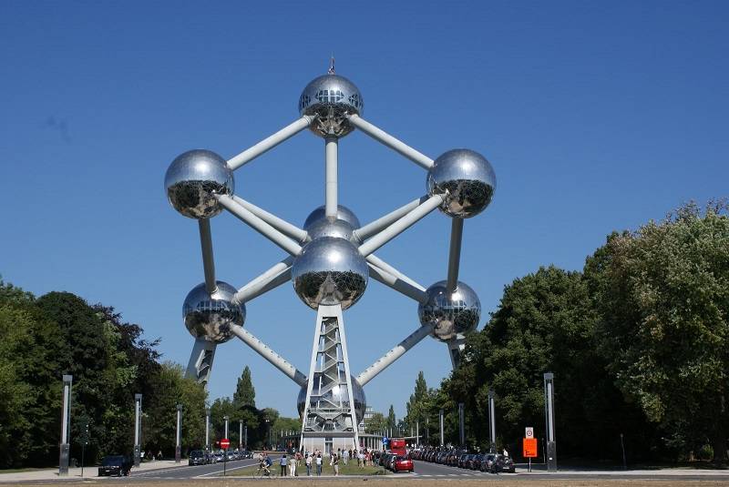 20 Negara Terkaya, Belgia, Atomium