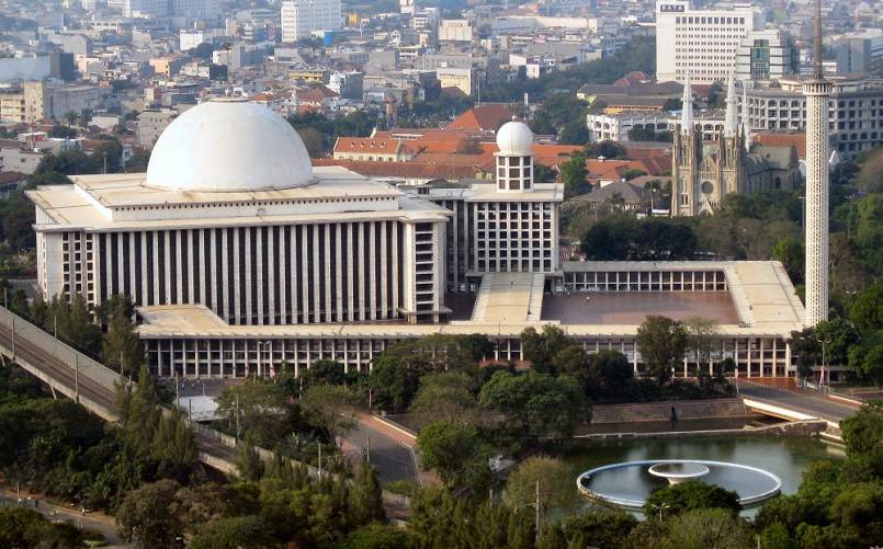 Masjid Istiqal, Indonesia - Masjid Terbesar dan Terindah di Dunia 