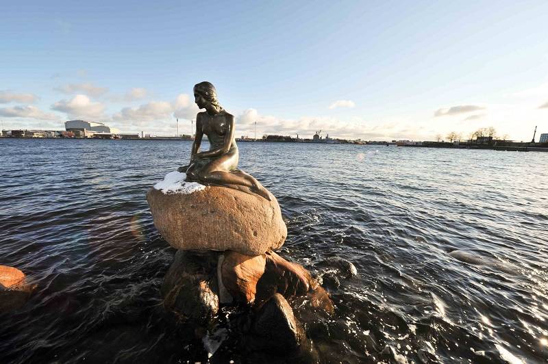 20 Negara Terkaya, Denmark, Patung The Little Mermaid