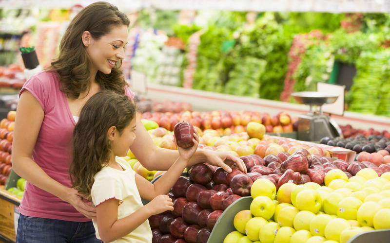 Aktivitas untuk Mengajarkan Si Kecil Berhemat