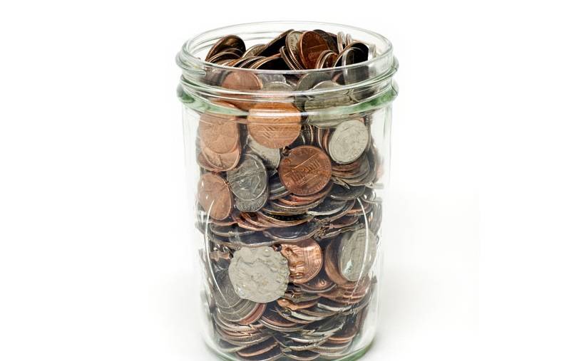 Mengumpulkan Uang Receh 