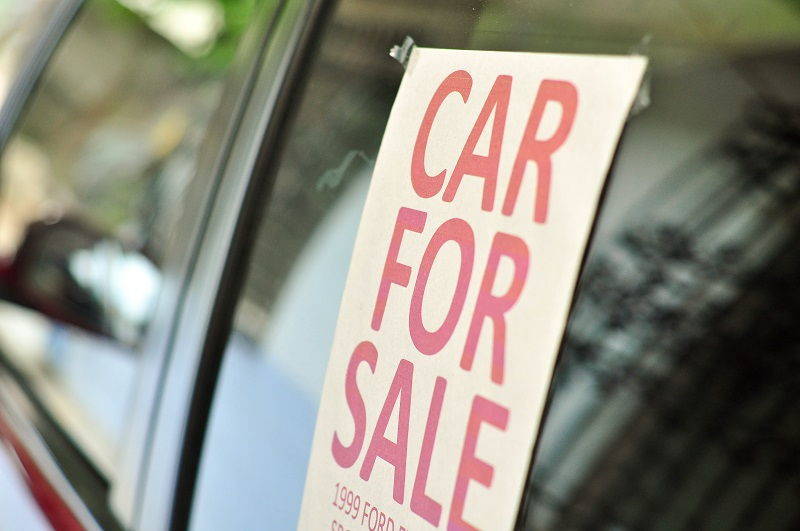 Carilah Mobil yang Harga Jualnya Tidak Anjlok via wikihow.com