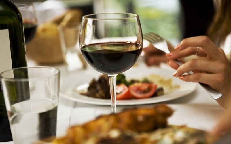 Makan di Restoran